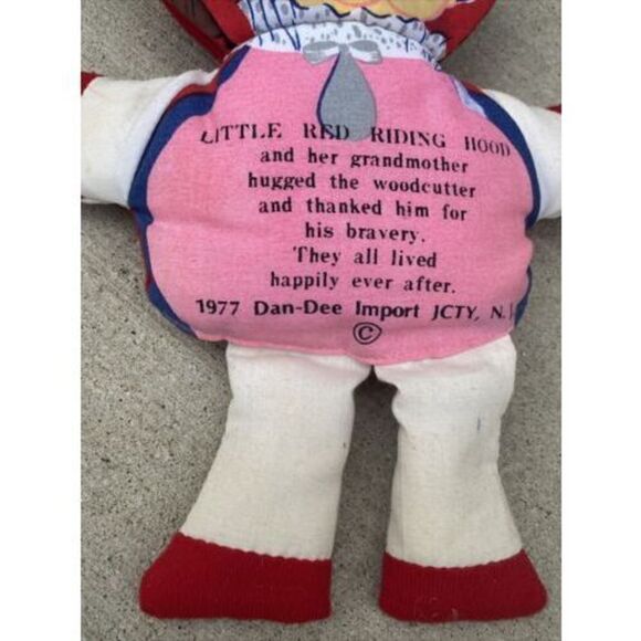 Vintage 1979 Dan-Dee Imports Little Red Riding Hood Flip Story Cloth Doll Book - Picture 7 of 9